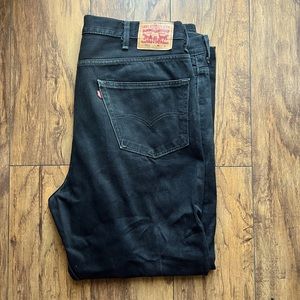 Men’s 550 Levi’s 44x32
